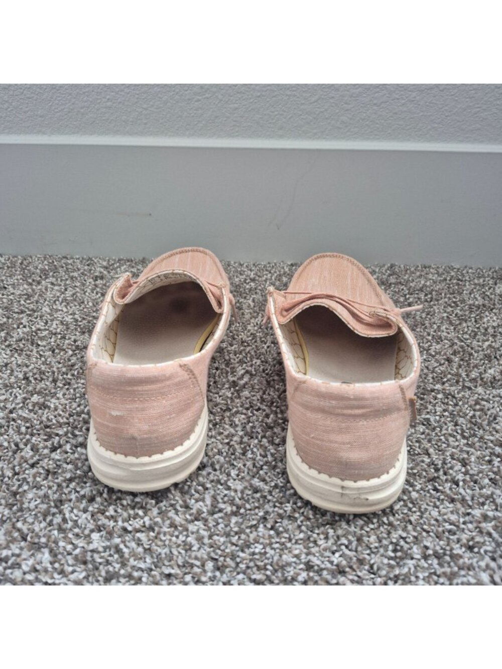 Hey Dude Wendy Sparkling Rose Gold Loafers Casual Womens 8 Lightweight Slip-On - Picture 4 of 6